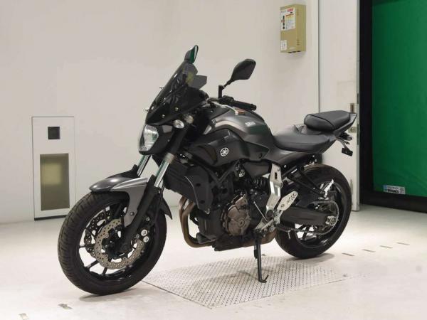 Мотоцикл naked bike Yamaha MT-07 рама RM07J нэйкед байк среднекубатурный спортивный дорожный гв 2015 — фото 4